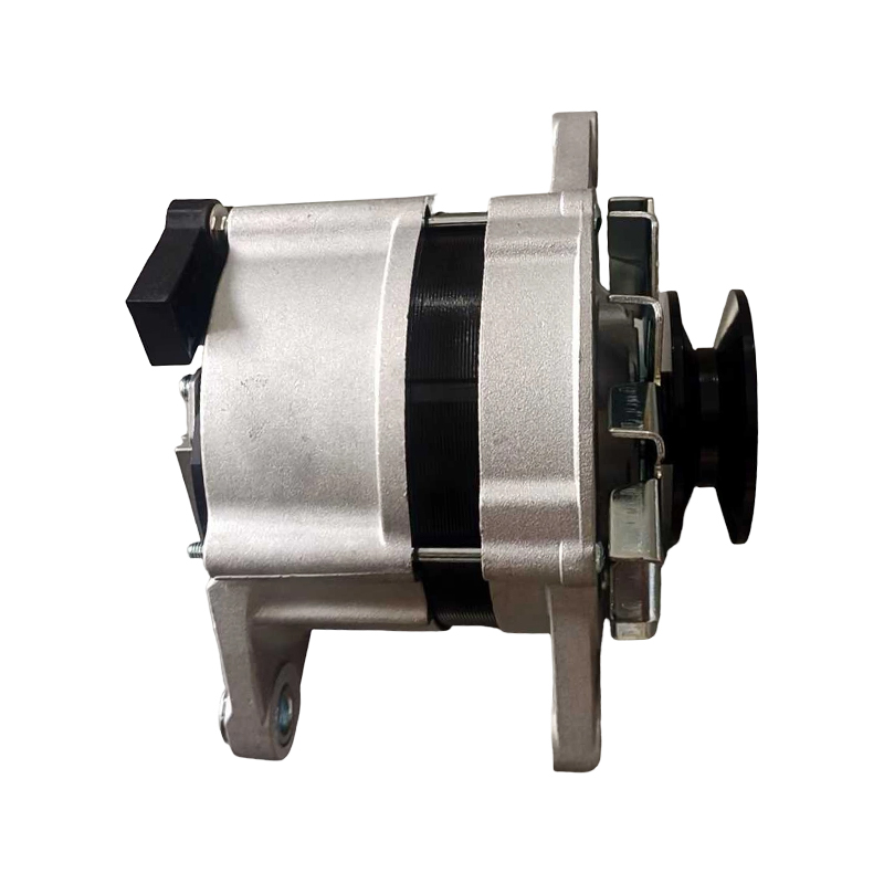 Malartach Hyundai 24V 45A le haghaidh Tochaltóirí DAEWOO DX75/80/88